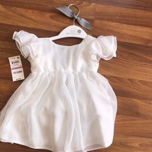 Baby girl 6-9 month NWT white dress